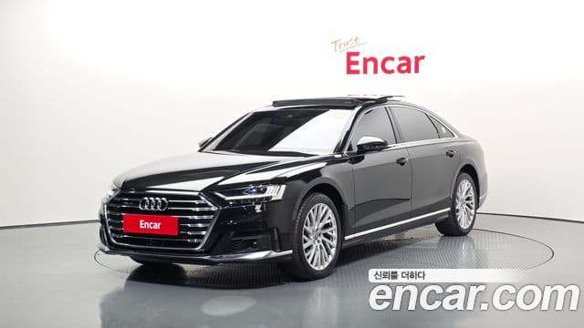Audi A8 (D5)