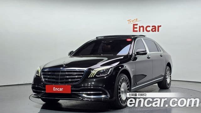 Mercedes-Benz S-Class W222 1