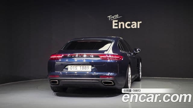Porsche Panamera (971) 4