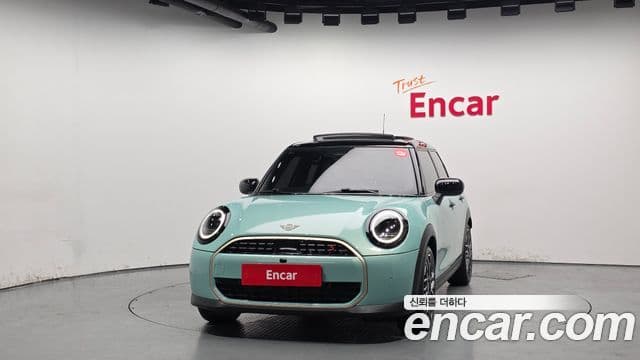 MINI Cooper S 4th Gen 3
