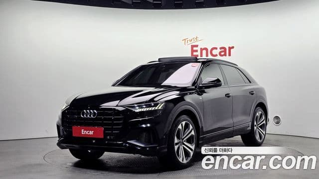 Audi Q8 (4M)
