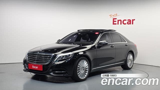 Mercedes-Benz S-Class W222