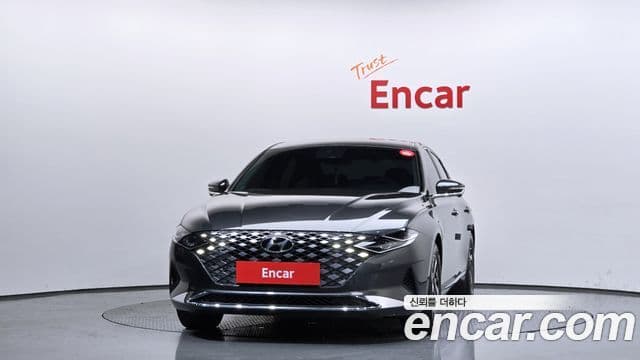 Hyundai The New Grandeur IG Hybrid 3