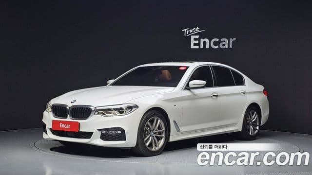 BMW 5 Series (G30)
