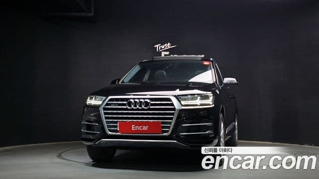 Audi Q7 (4M) 3