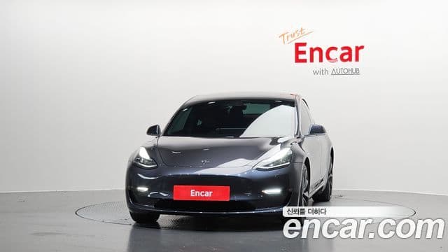 Tesla Model 3 3