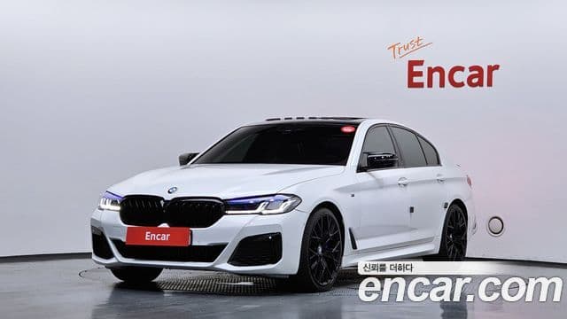 BMW 5 Series (G30)