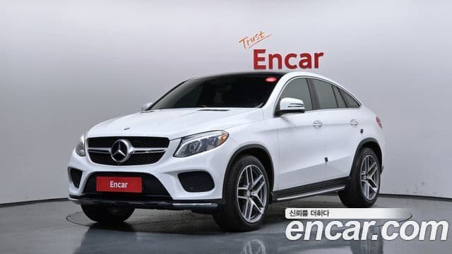 Mercedes-Benz GLE-Class W166