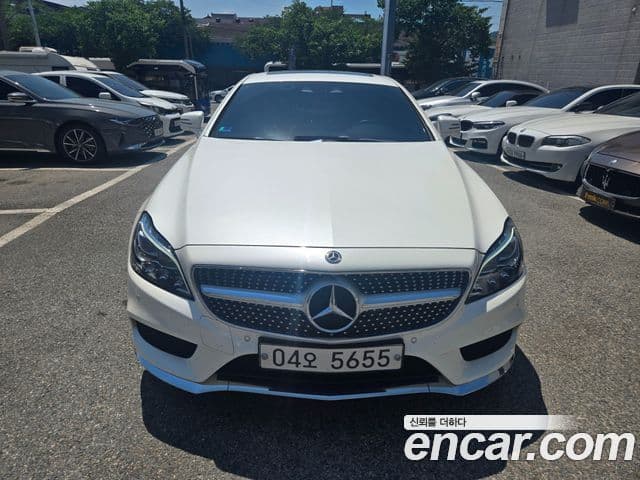 Mercedes-Benz CLS-Class W218
