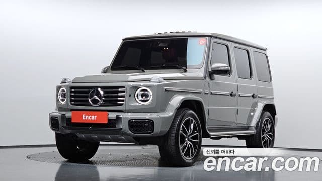 Mercedes-Benz G-Class W465