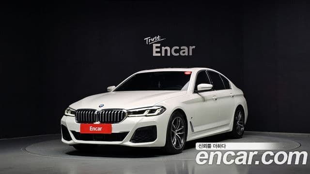 BMW 5 Series (G30)