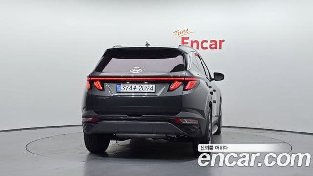 Hyundai Tucson (NX4) 4