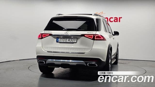 Mercedes-Benz GLE-Class W167 4