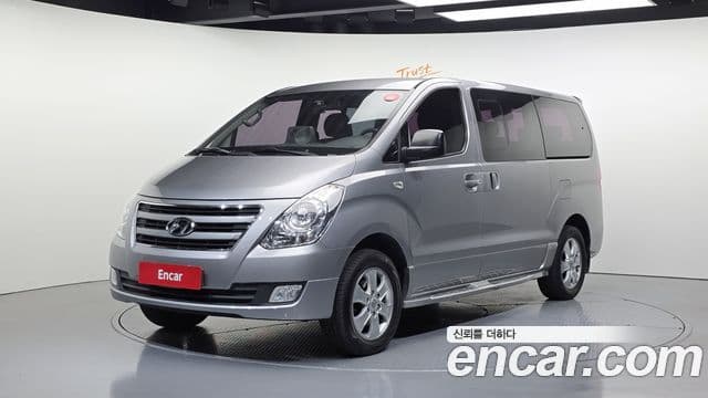 Hyundai Grand Starex