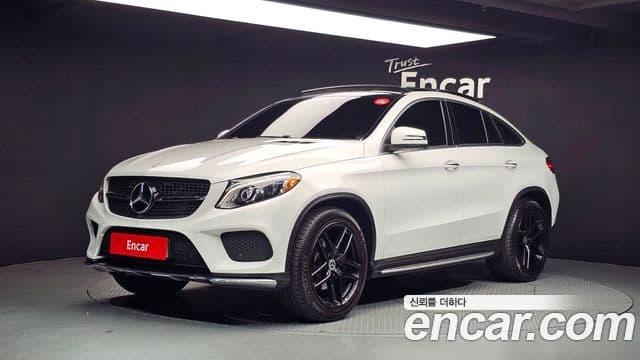 Mercedes-Benz GLE-Class W166
