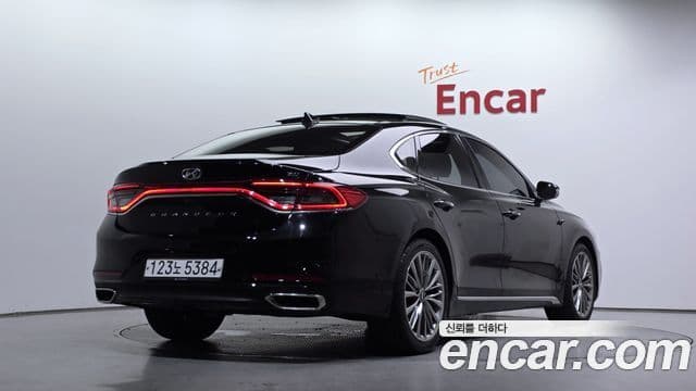 Hyundai Grandeur IG 2