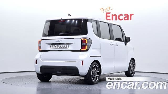 Kia The New Kia Ray 2