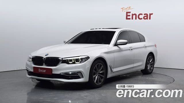 BMW 5 Series (G30)