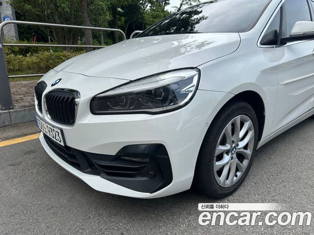 BMW 2 Series Active Tourer (F45)