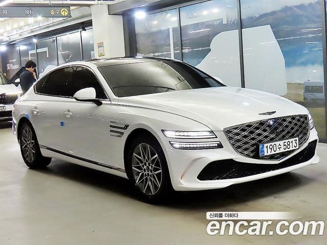 Genesis G80 (RG3)