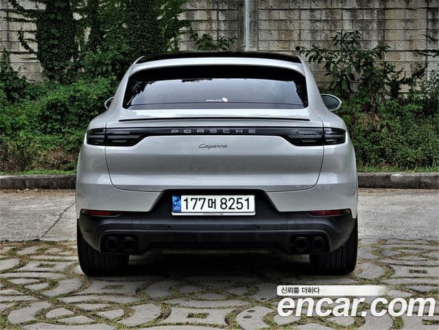 Porsche Cayenne (PO536) 4