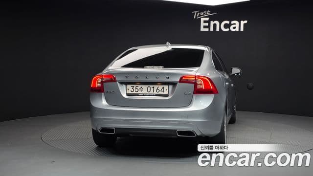 Volvo S60 4
