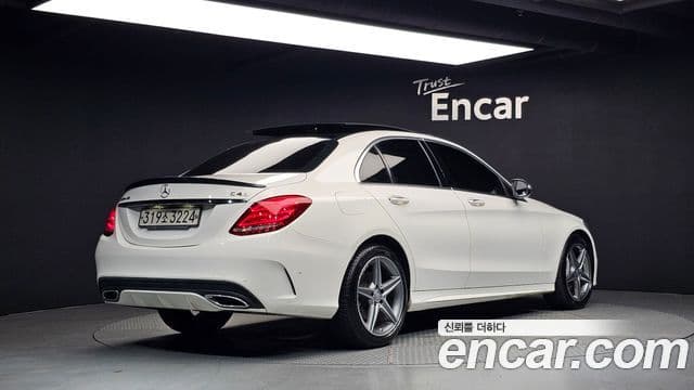Mercedes-Benz C-Class W205 2
