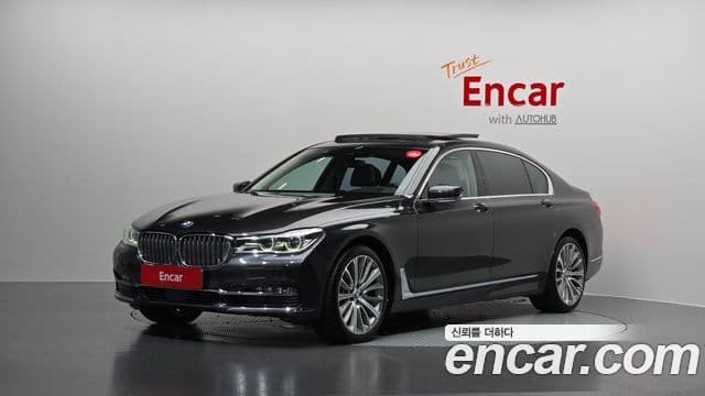 BMW 7 Series (G11)
