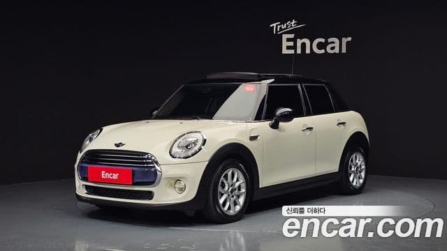 MINI Cooper D 1