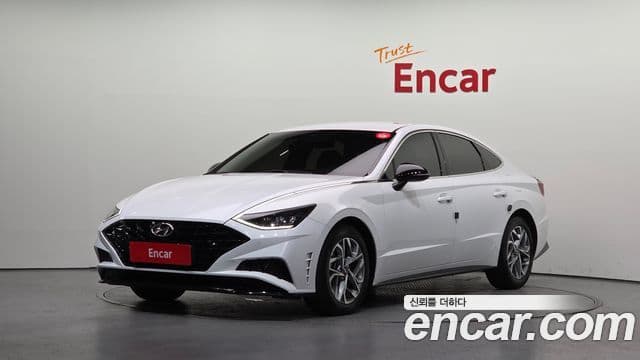 Hyundai Sonata (DN8)