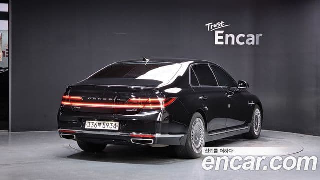 Genesis G90 2