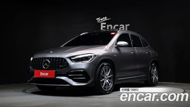 Mercedes-Benz GLA-Class H247 1