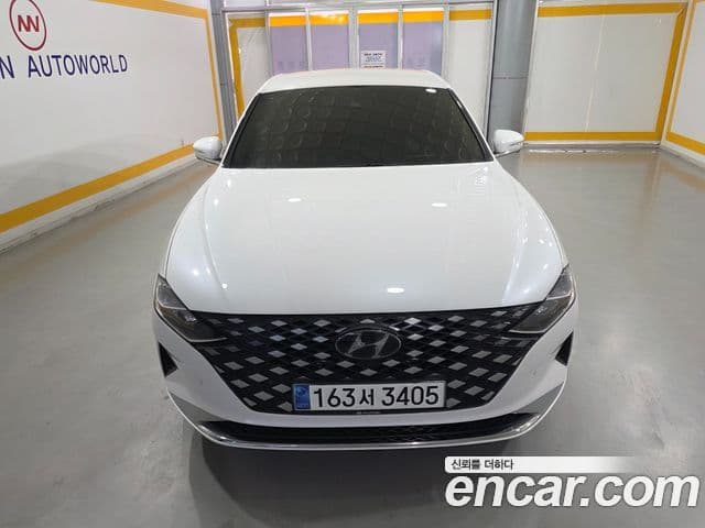 Hyundai The New Grandeur IG Hybrid