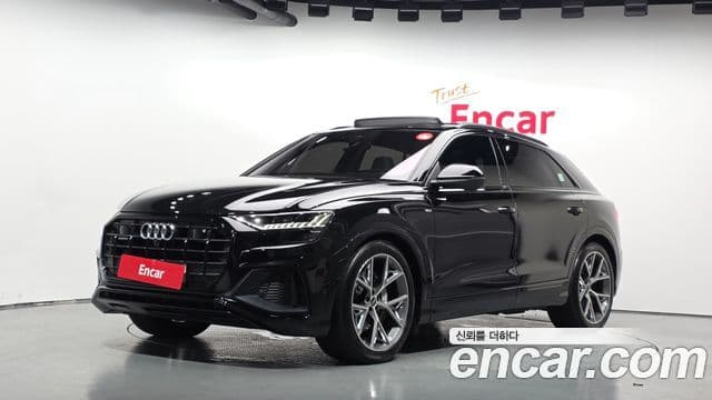 Audi Q8 (4M)
