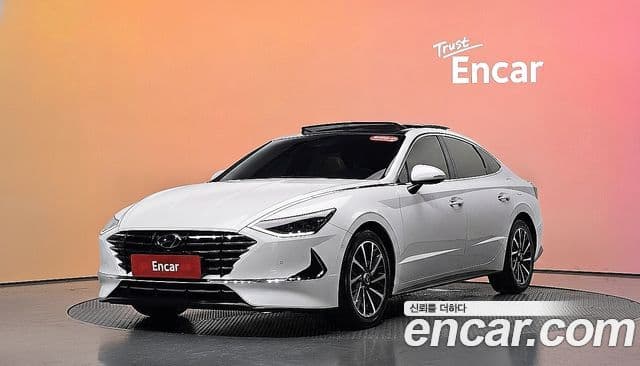 Hyundai Sonata (DN8)
