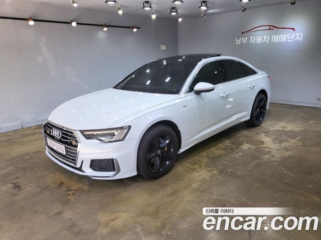 Audi A6 (C8)