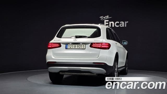 Mercedes-Benz GLC-Class X253 4