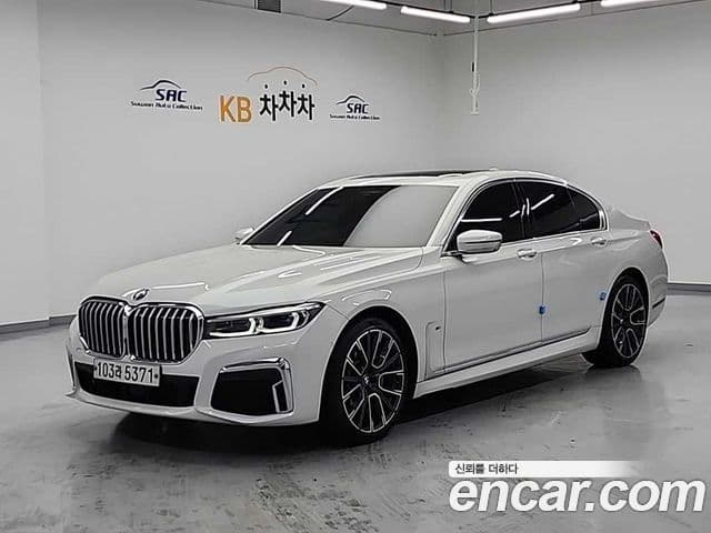 BMW 7 Series (G11)