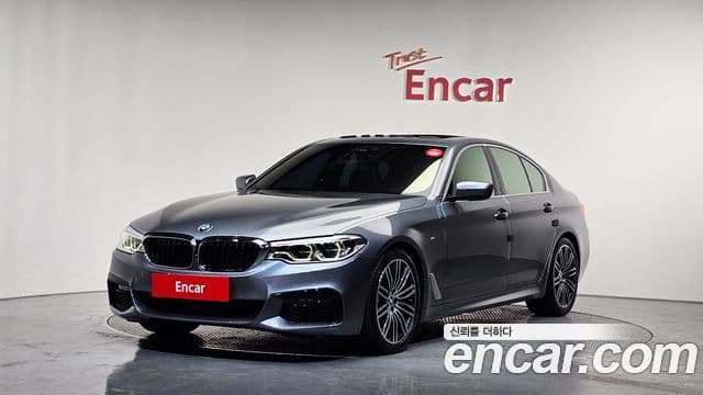 BMW 5 Series (G30)