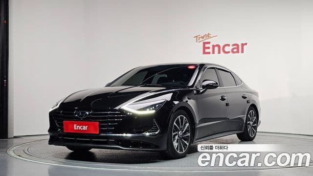 Hyundai Sonata (DN8)