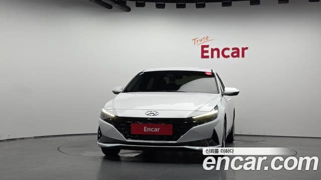 Hyundai Avante (CN7) 3