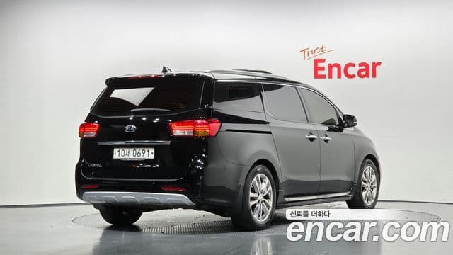 Kia All New Carnival 2