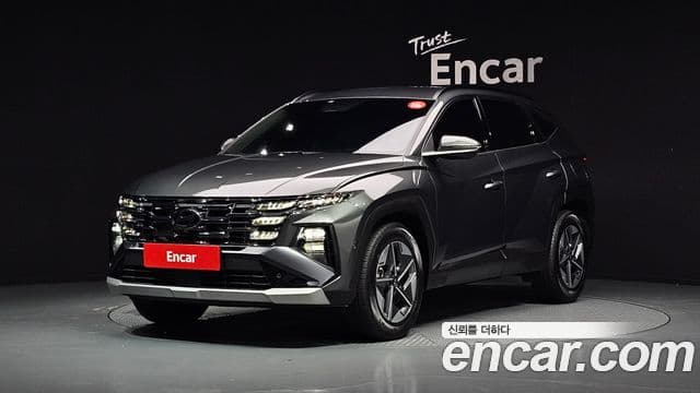Hyundai The New Tucson Hybrid (NX4)