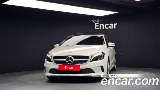 Mercedes-Benz A-Class W176 3