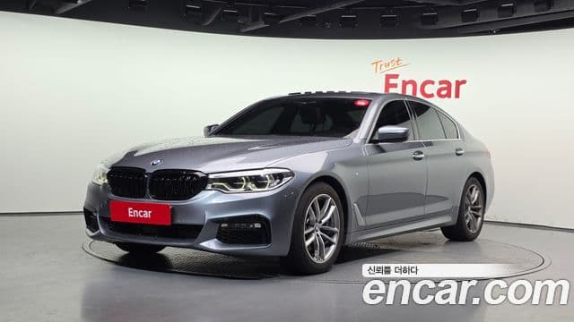 BMW 5 Series (G30)