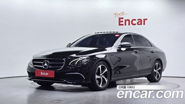 Mercedes-Benz E-Class W213