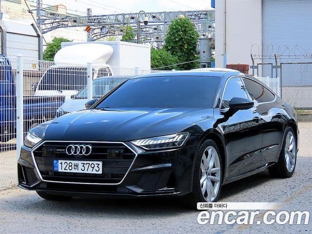 Audi A7 (4K)