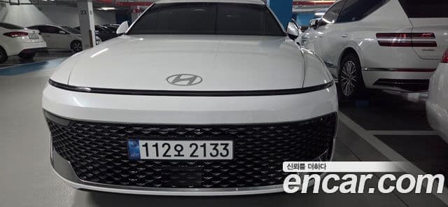 Hyundai Grandeur Hybrid (GN7)