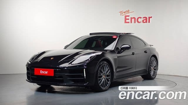 Porsche Panamera (976)