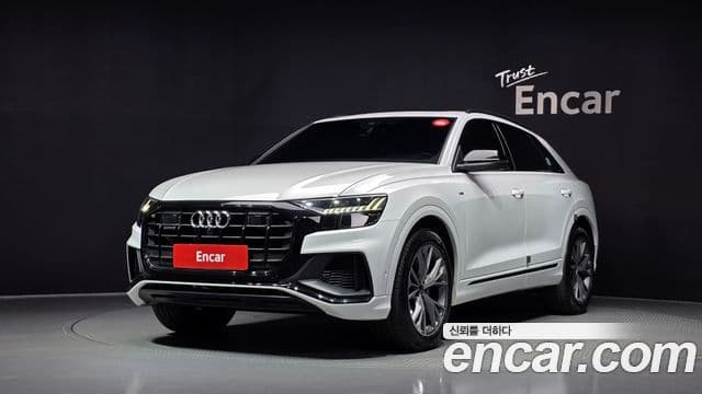 Audi Q8 (4M)